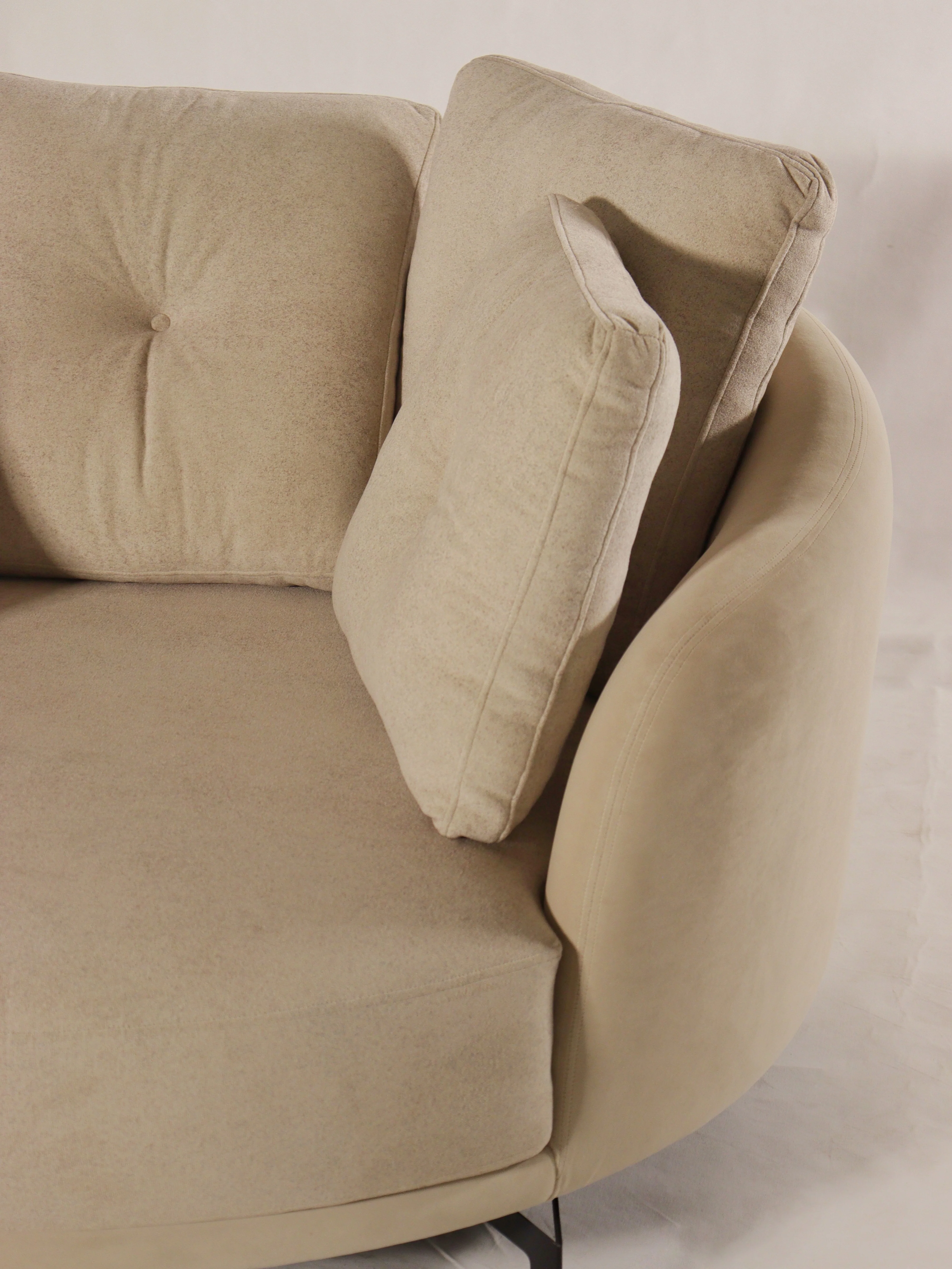 COZE CHAIR - Image 8