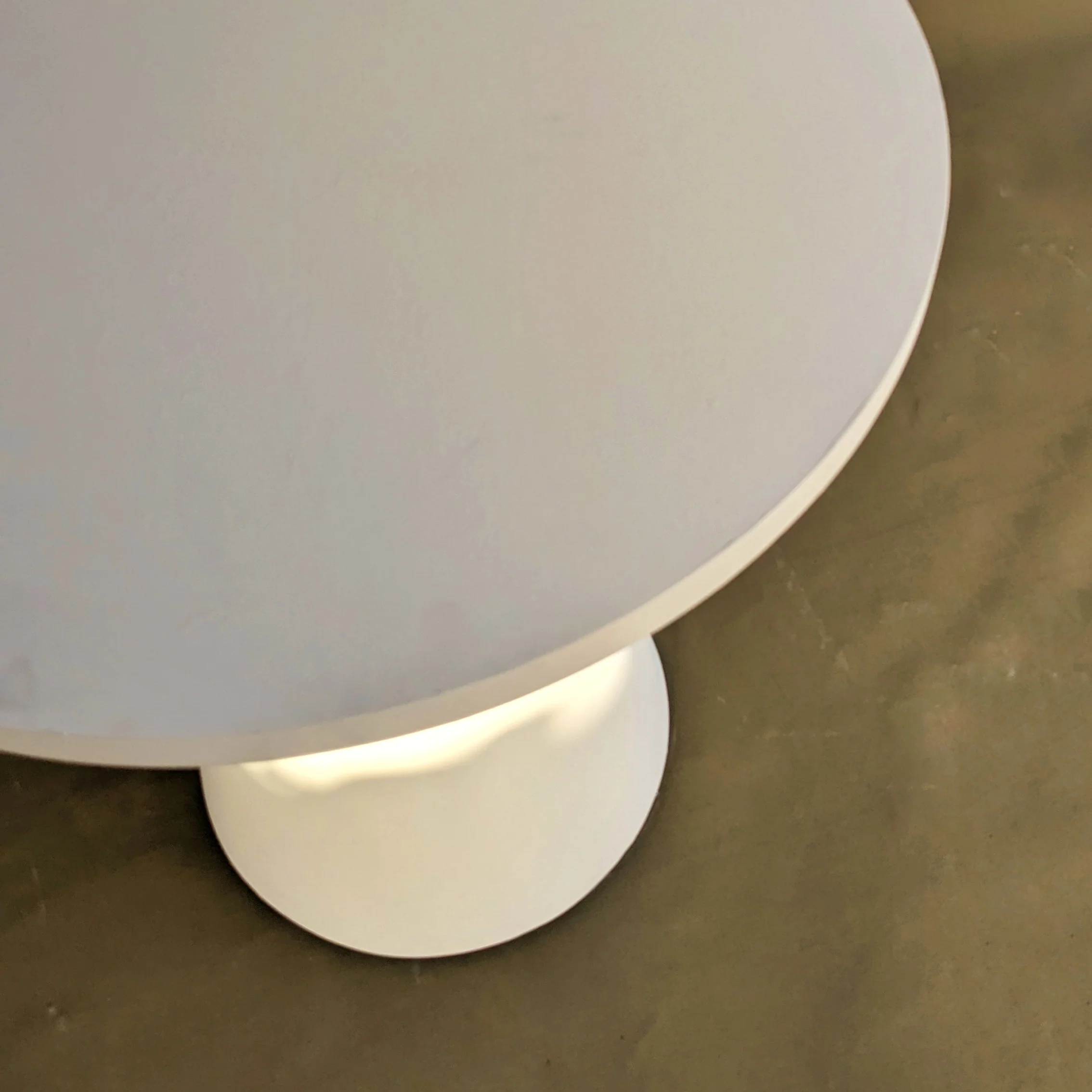 HOUBA TABLE - Image 2