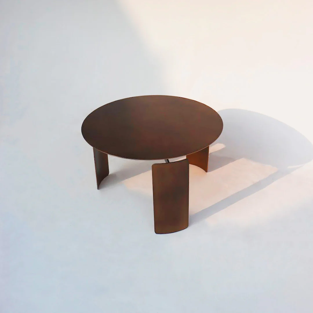 PADDLE COFFEE TABLE