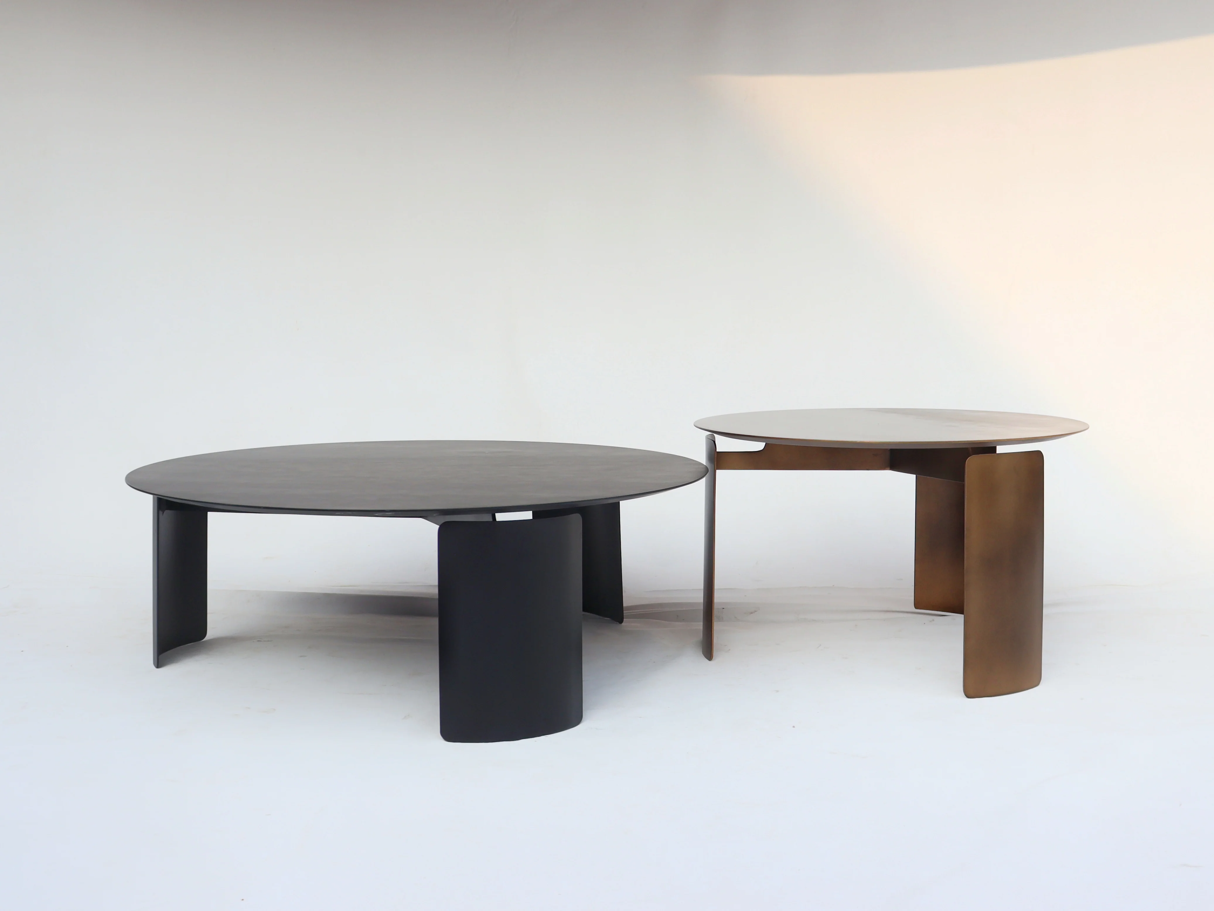PADDLE COFFEE TABLE - Image 3